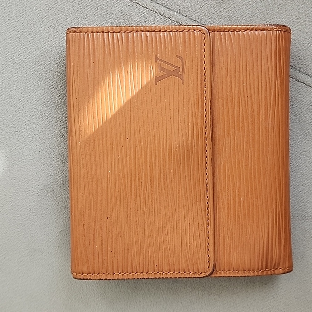 Authentic Louis Vuitton Epi Compact Wallet